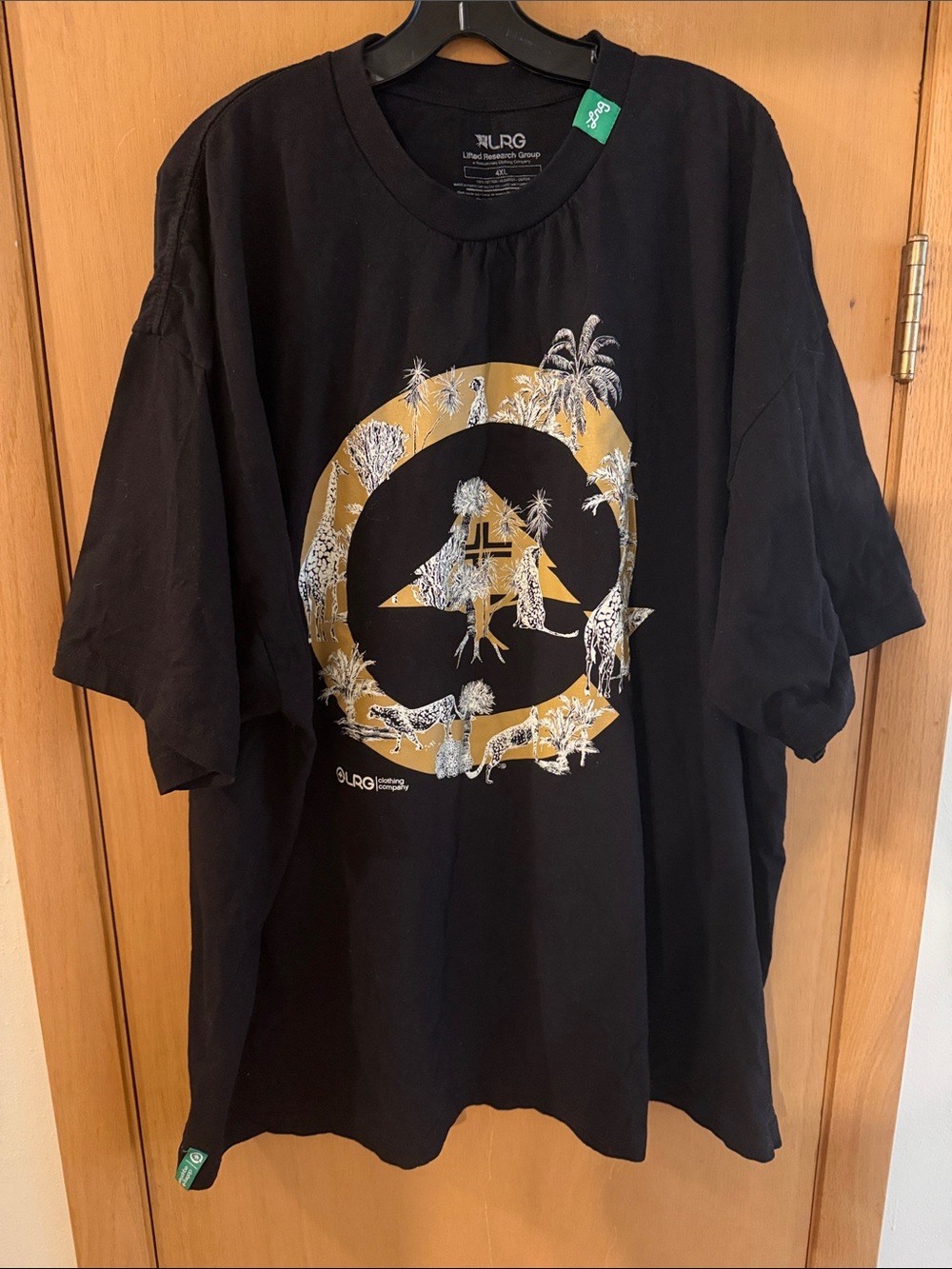 LRG Men’s Animal Cheetah Palm Print Tee Gold White Black Size 4XL